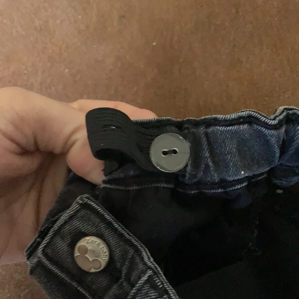 Adorable Minnie Mouse Zara Jeans - 2-3 T - Picture 7 of 9